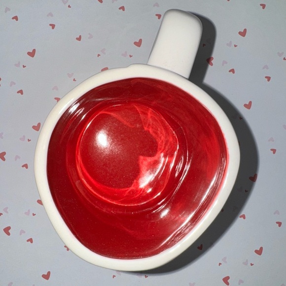 Rae Dunn “KISSES” mug - Picture 3 of 3